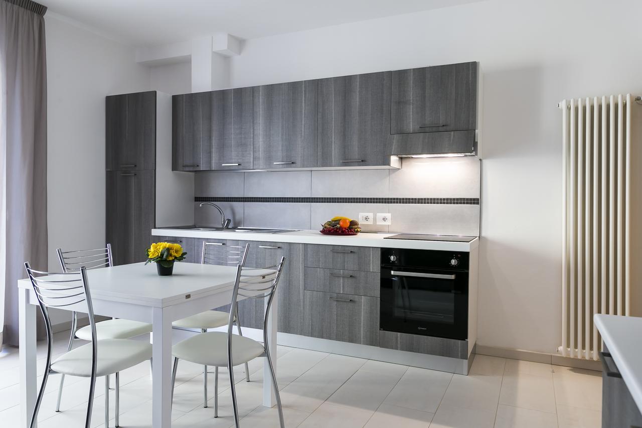 Residenza Riva Azzurra Lejlighedshotel Rimini Eksteriør billede