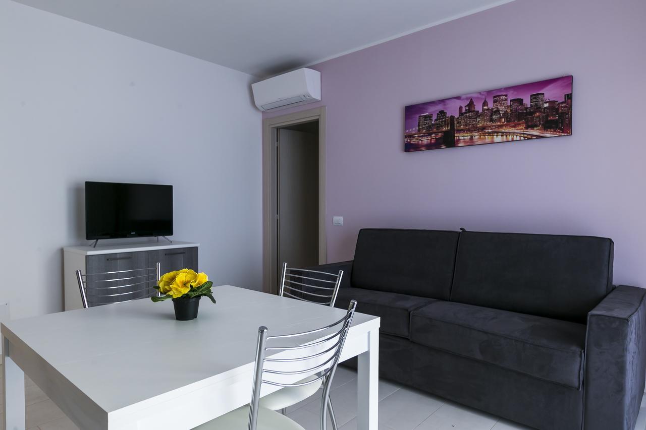 Residenza Riva Azzurra Lejlighedshotel Rimini Eksteriør billede