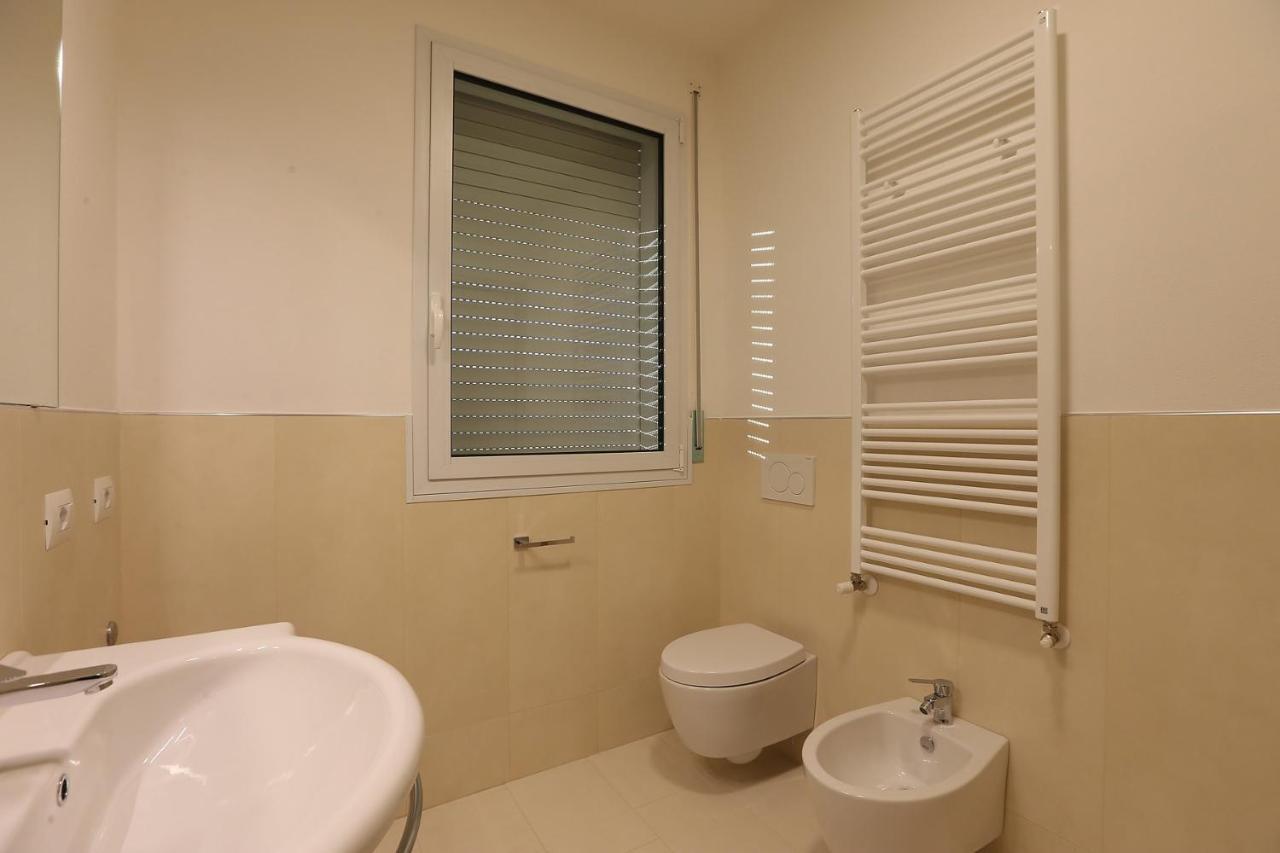 Residenza Riva Azzurra Lejlighedshotel Rimini Værelse billede